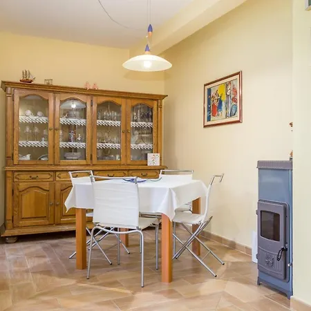 With A Parking Space Kastel Stari, - 20999 * Kastela